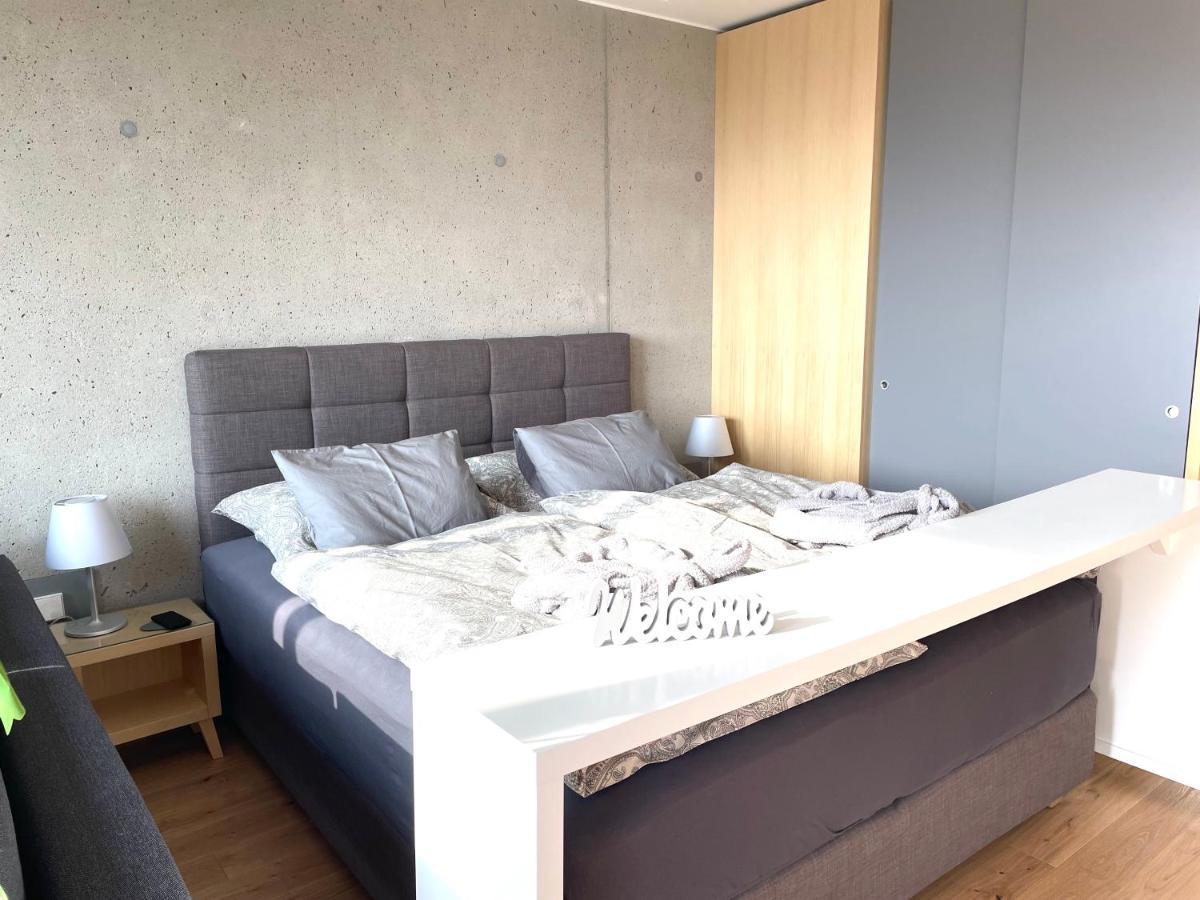 *Brandnew* Modernes Apartment In Den Weinbergen Mit Pool Und Sauna Spielfeld Esterno foto